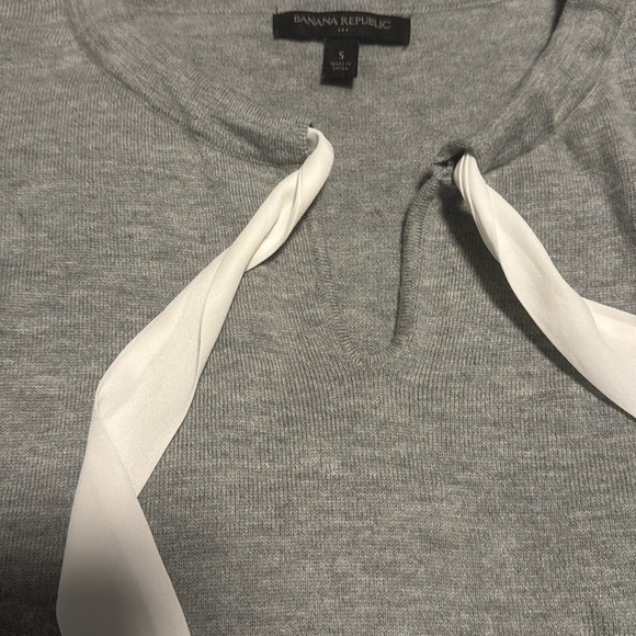 3/25 promo! Banana Republic bow wool blend sweater - Picture 8 of 8